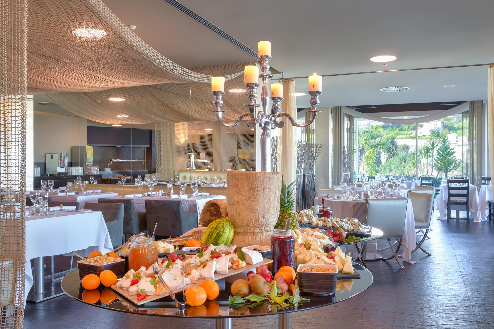 The Views Baia - Adults Only Hotel Funchal  Bagian luar foto