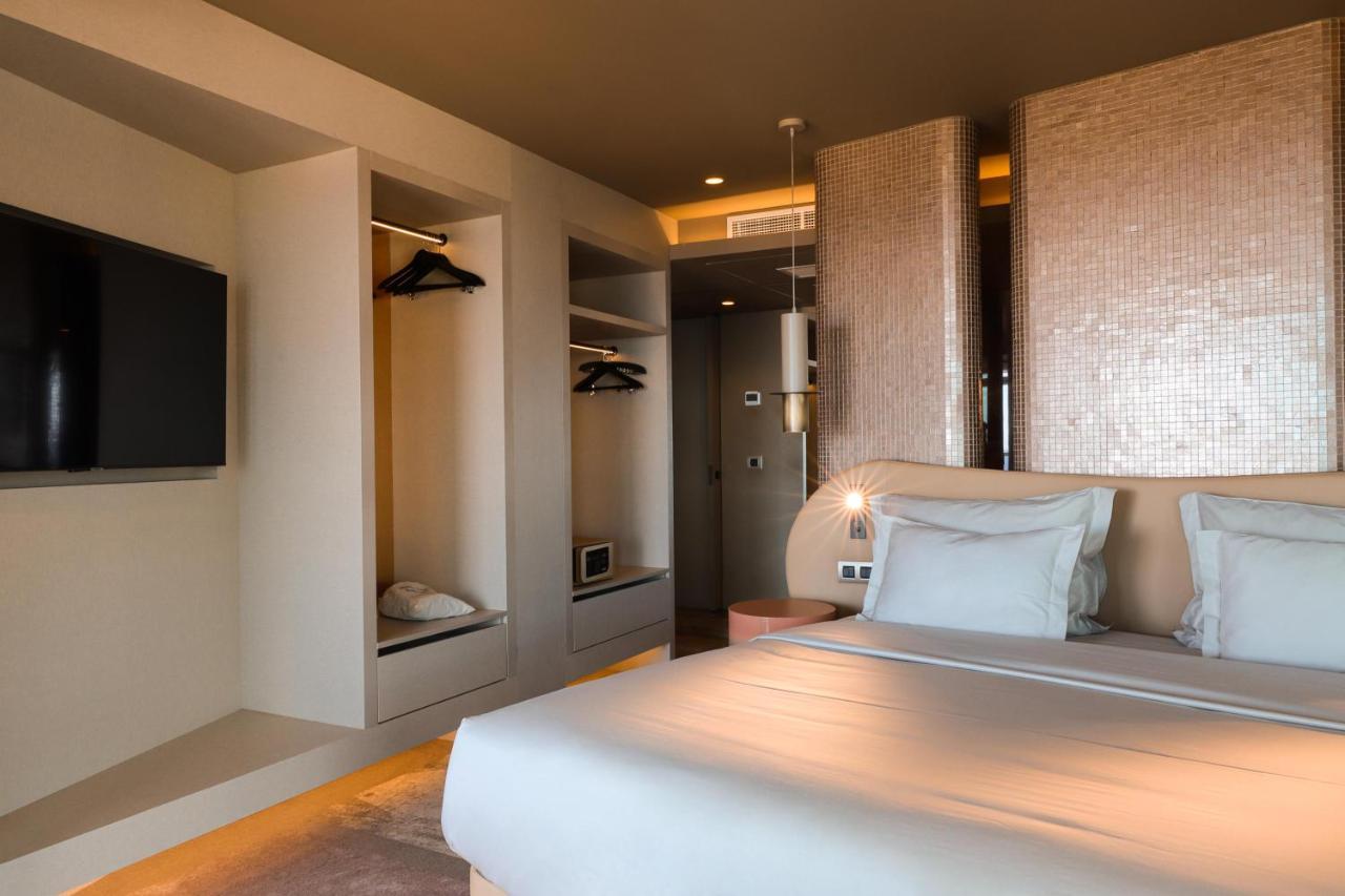 The Views Baia - Adults Only Hotel Funchal  Bagian luar foto